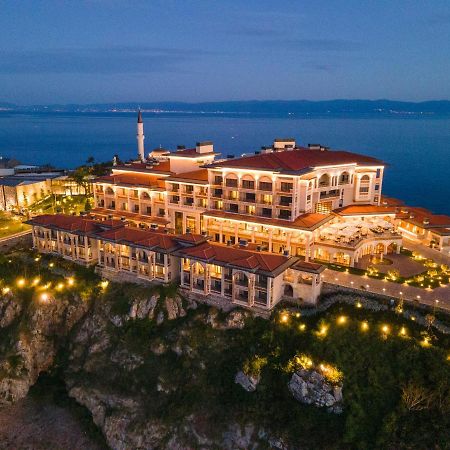 Birun Ada Hotel Burgazada Ngoại thất bức ảnh