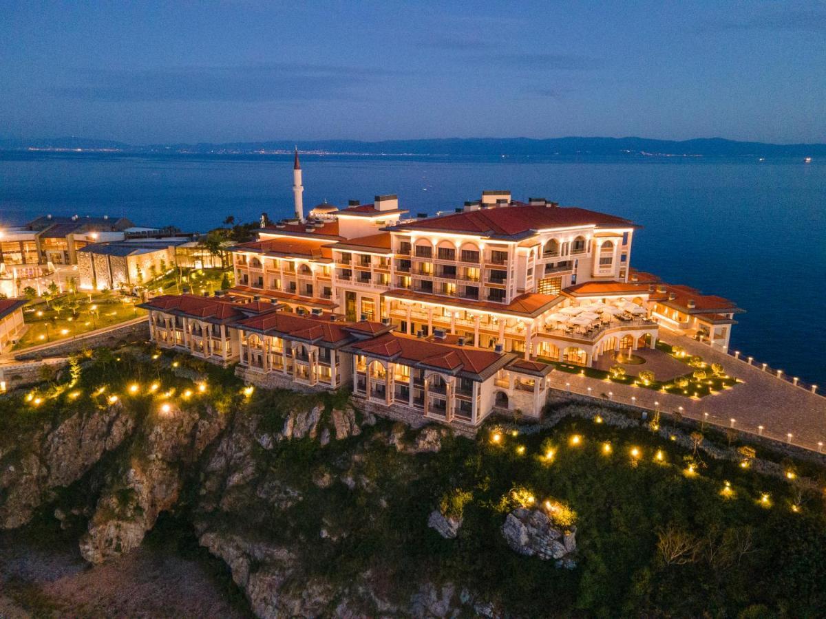Birun Ada Hotel Burgazada Ngoại thất bức ảnh